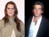Brooke Shields dice che JFK Jr. è stato uno dei migliori baciatori, ricordando quella data