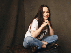 Victoria Pedretti è impenitente nel nuovo film “Forbidden Fruit”