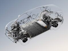 Lucid annuncia la piattaforma EV di medie dimensioni, afferma la redditività con il SUV