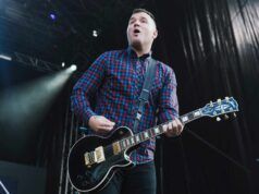 Chad Gilbert, membro fondatore di New Found Glory, viene sottoposto a un intervento chirurgico per rimuovere 3 tumori al cervello nel mezzo della battaglia contro un cancro raro