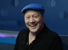 Gli Stati Uniti devono ripristinare la leva militare, afferma Rob Snyder