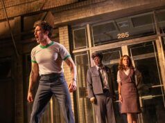 Recensione a Broadway di “Dog Day Afternoon”: Jon Bernthal interpreta uno dei ruoli più iconici di Al Pacino