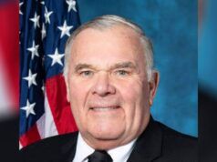 La moglie del rappresentante americano Jim Baird è morta per le ferite riportate in un incidente stradale