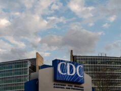 Dato che le modalità anti-vaccini di RFK Jr. avvelenano il GOP, trovare un direttore del CDC è difficile.