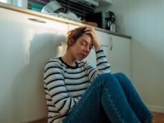 Perché ti fai prendere dal panico per le piccole cose, ma mantieni la calma in una vera crisi