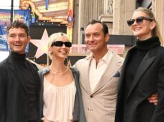 Guarda le foto dell’attore e del padre con i suoi figli – Hollywood Life