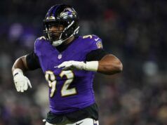 Ravens All-Pro decide di ritirarsi dopo un infortunio di fine stagione: rapporto