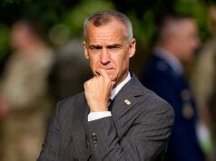 Chi è Corey Lewandowski? Christy sulla sua presunta relazione con Noem – Hollywood Life