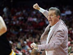 L’acceso scambio di battute tra John Calipari e Todd Golden è diventato virale