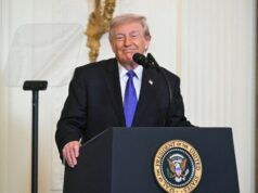 Trump parteciperà per la prima volta alla cena dei corrispondenti della Casa Bianca