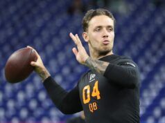 Carson Beck di Miami riceve un trattamento ostile dal pubblico della NFL