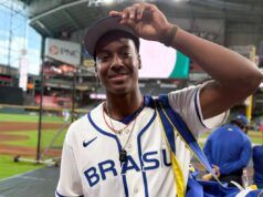 Mark DeRosa reagisce al 17enne lanciatore brasiliano in pensione Aaron Judge al WBC