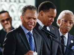 Biden attacca Obama dopo la cerimonia commemorativa di Jesse Jackson Jr.