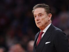 Rick Pitino criticato per le decisioni dell’allenatore nella sconfitta del torneo NCAA