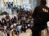 Tempi di attesa TSA: 5 modi per aggirare le lunghe code di sicurezza aeroportuali