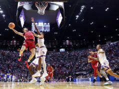 Stan Van Gundy avverte Duke dopo che St. John’s ha battuto il Kansas nel thriller