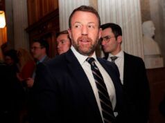 Democratici che hanno votato con i repubblicani per confermare Markwayne Mullin