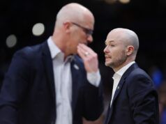 Luke Murray consegna un messaggio sincero a Dan Hurley di UConn al BC Intro