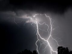 Il meteorologo ammette di aver fatto previsioni “spettacolarmente sbagliate”.