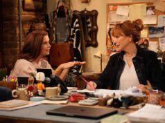 Il cast di “Reba” si riunisce in TV per la prima volta dopo 19 anni in “Happy’s Place”