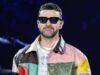 Pubblicato il filmato dell’arresto di Justin Timberlake in stato di ebbrezza, mostra che i test di sobrietà del cantante sono “davvero difficili”