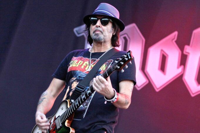 Phil-Campbell-Motorhead-Ansan-M-Valley-Rock-Festival-031425-acb90eff062a47d58beeea567e936a9c.jpg