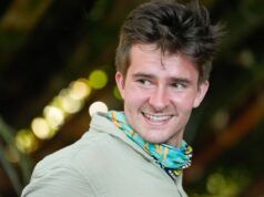 Charlie Davis in “Survivor 50’s” reagisce alla chiamata di Dee “Qui è un giocatore stupido”