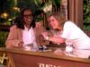 Whoopi Goldberg schiaffeggia Sarah Haynes dopo aver fatto battute sul sesso orale sulla co-conduttrice di “The View” Joy Behar