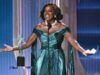 Viola Davis soffre di malfunzionamento del guardaroba durante la vincita dell’Actor Award di Michael B. Jordan