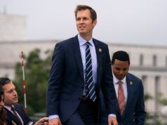 I Democratici alla Camera mettono in guardia contro i “pirati sul terreno” in Iran