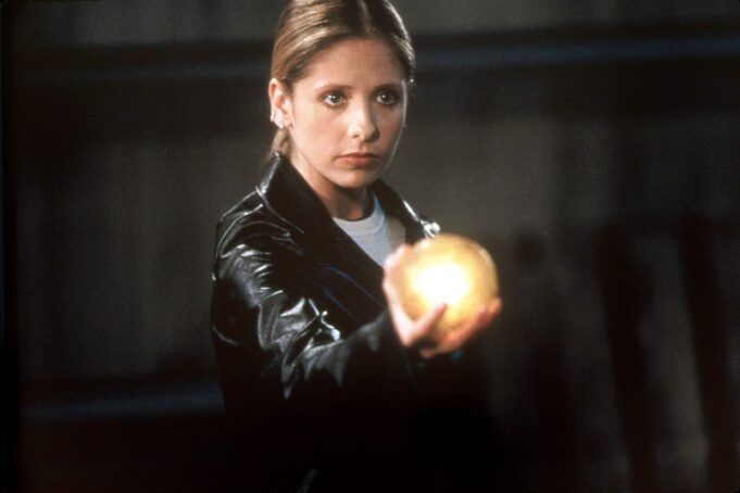 buffy1-2000-71585ffa890443b09475e0e05af32df3.jpg