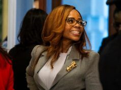 I democratici affrontano il test mentre una rara udienza di etica esamina le accuse di frode di Cherfilus-McCormick