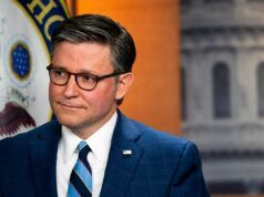 Atto d’accusa federale contro l’uomo accusato di aver minacciato il presidente Mike Johnson