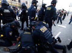 Decine di persone arrestate dopo il raduno “No Kings” a Los Angeles