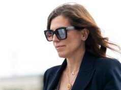 Mays si propone di votare per incaricare il Comitato Etico di rilasciare denunce di cattiva condotta sessuale