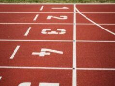 I giovani atleti DA stabiliscono nuovi standard di qualificazione CARIFTA e battono il record nazionale