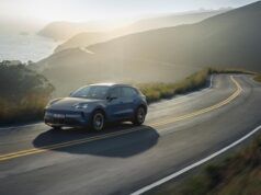 Specifiche Cayenne S Electric: 0-100 km/h in 3,8 secondi e 250 km/h di velocità massima