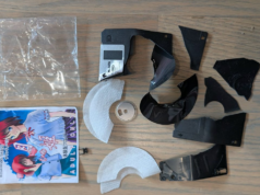 Ci sono solo 50 copie della rarissima Tsukihime Trial Edition in tutto il mondo, e secondo quanto riferito le dogane statunitensi ne hanno tagliato solo una.