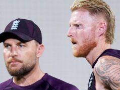 L’Inghilterra afferma che non c’è “grande spaccatura” tra Brendon McCullum e Ben Stokes mentre l’allenatore mantiene il lavoro dopo la sconfitta dell’Ashes | Notizie sul cricket