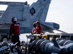 Marinai statunitensi, Marines schierati durante la guerra con l’Iran, arrivano nella regione