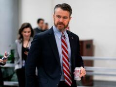 Young, il principale voto del GOP al Senato, si opporrà alla risoluzione sui poteri di guerra