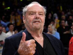 Rara apparizione di Jack Nicholson, foto del compleanno con Joni Mitchell