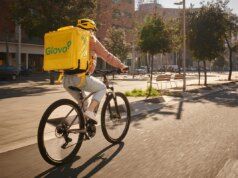 Gli autisti della Glovo scioperano per tre giorni contro i 750 licenziamenti annunciati