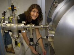 Christina Koch, laureata alla NC State, si prepara a fare la storia con la missione Artemis II