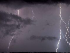 L’ondata di caldo ha scatenato una tempesta in Bangladesh, 14 persone uccise