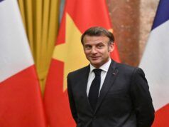 Criticando Trump, Macron ha affermato che non è realistico aprire lo Stretto di Hormuz con la forza