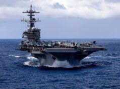 La portaerei USS George HW Bush arriva vicino all’Iran, segnale di una nuova pressione statunitense?