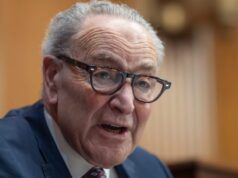 Schumer sul mandato di voto per corrispondenza di Trump: “Anche questo fallirà”
