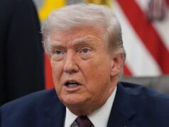 Donald Trump ha subito un quadruplo colpo legale nel giro di poche ore