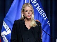 Pam Bondi verrà licenziata dalla carica di procuratore generale? Spiegazione delle voci: vita a Hollywood
